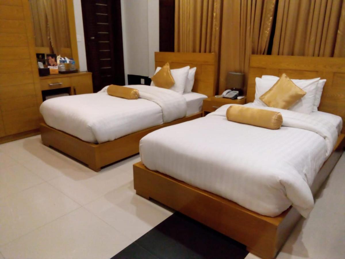 Burj Al Swat Hotel Saidu Sharif Buitenkant foto
