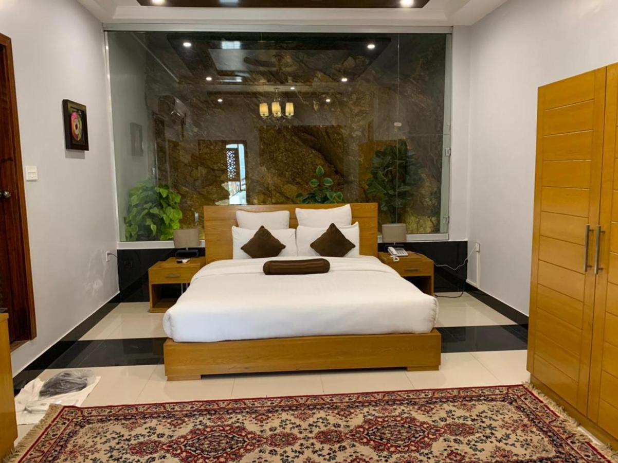 Burj Al Swat Hotel Saidu Sharif Buitenkant foto