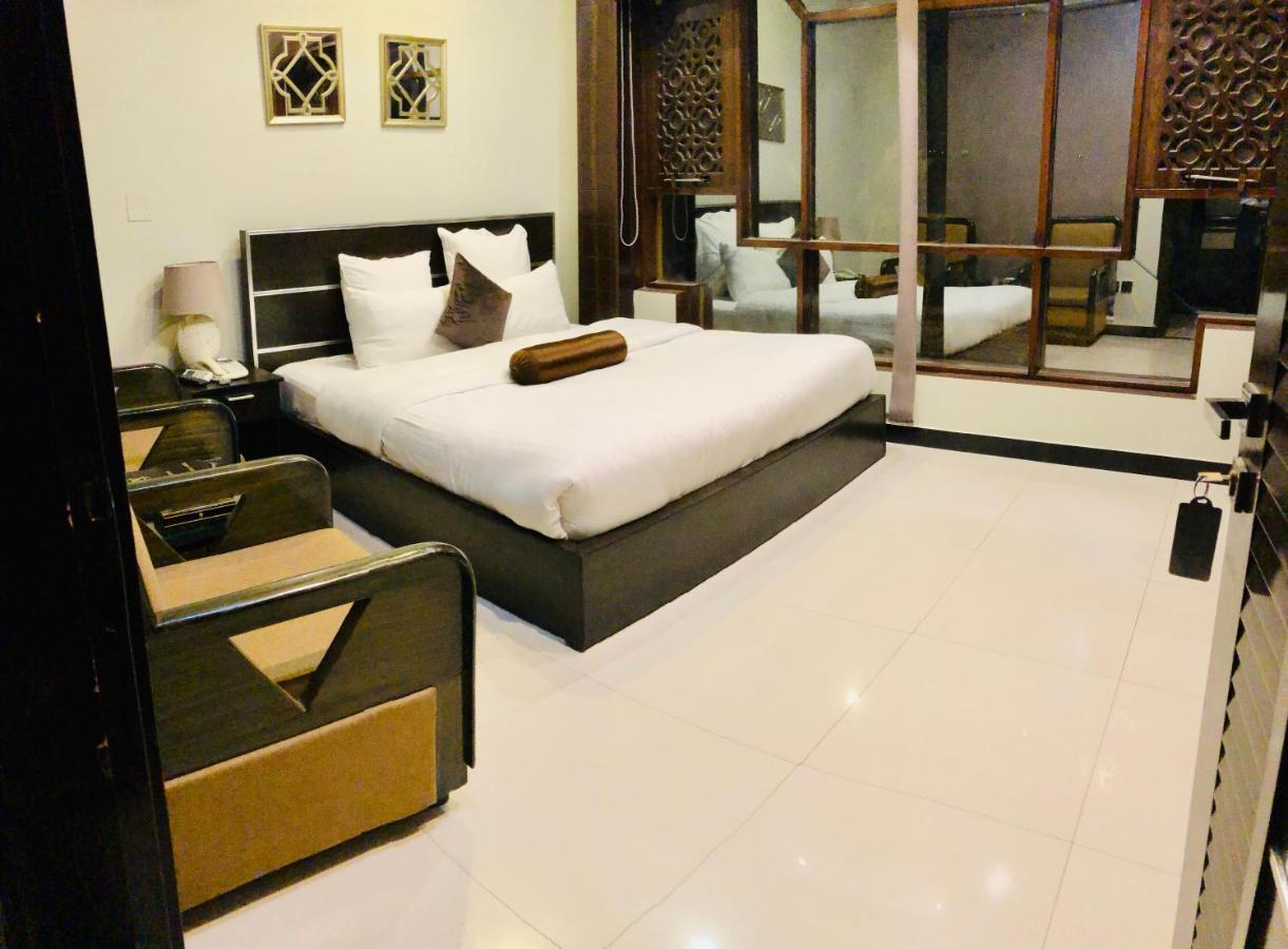 Burj Al Swat Hotel Saidu Sharif Buitenkant foto